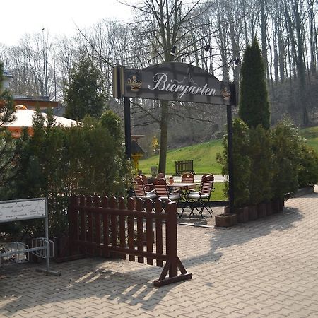 Elegant-Hotel "Zur Burg" Posterstein Extérieur photo