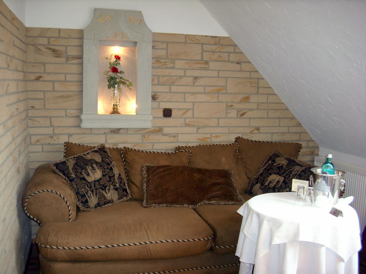 Elegant-Hotel "Zur Burg" Posterstein Chambre photo